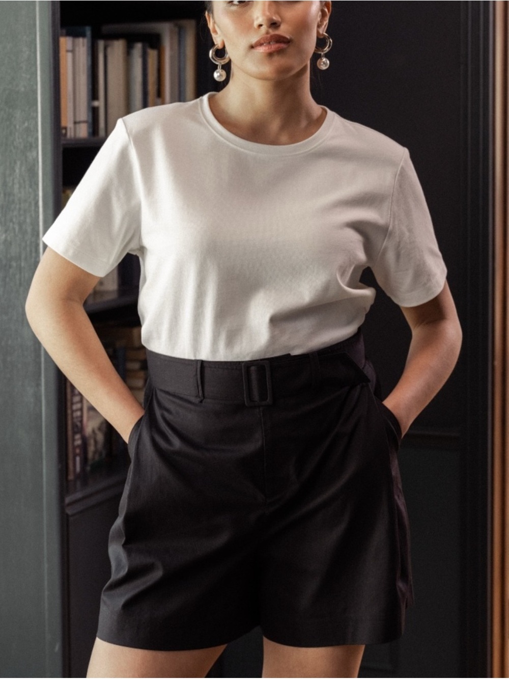 NWT Darling escape black belted short